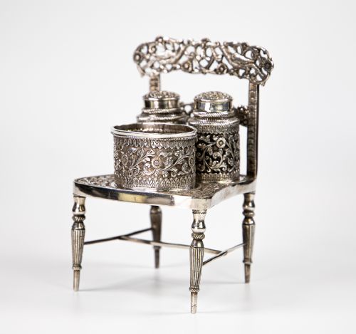 Anglo Indian Colonial Silver Condiment Set of Chair Kutch 1910 412 Gms