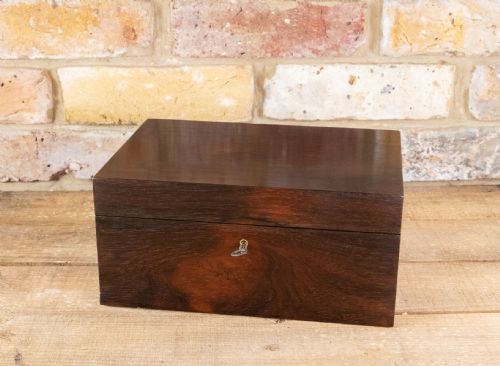 Rosewood & Birds Eye Maple Box 1830