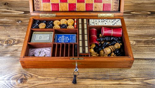 Solid Mahogany Games Box 1850