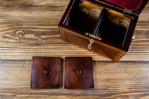 TWIN MAHOGANY GEORGIAN TEA CADDY - ADDITIONAL PHOTO 7