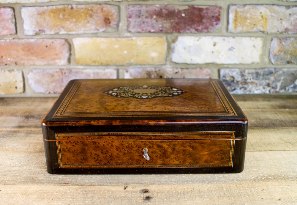 Decorative Amboyna Games Box c.1880