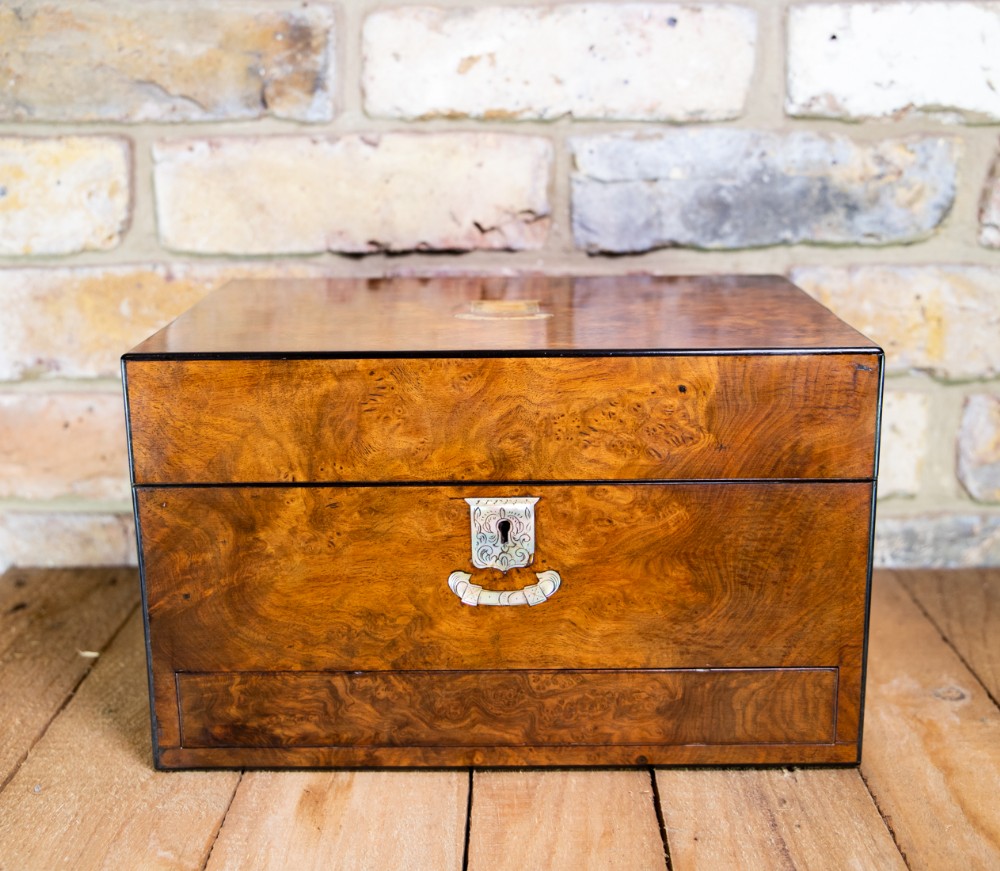 Burr Walnut Vanity Box c.1870