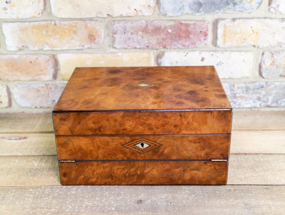 Burr Walnut Ladies Box c.1880