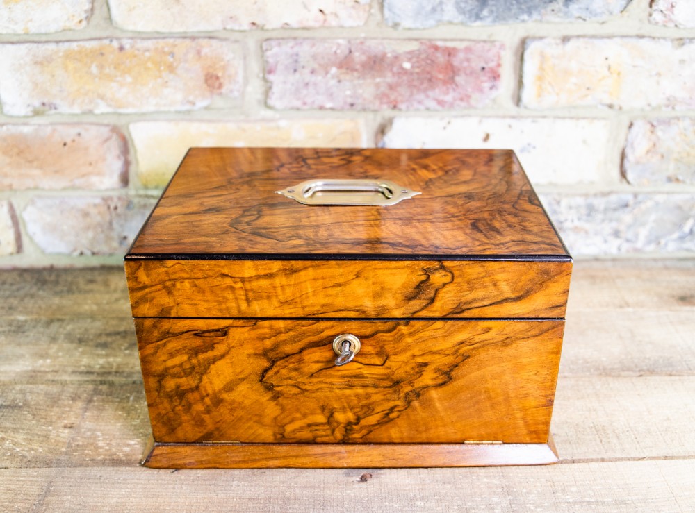 Figured Walnut Ladies Box c.1890