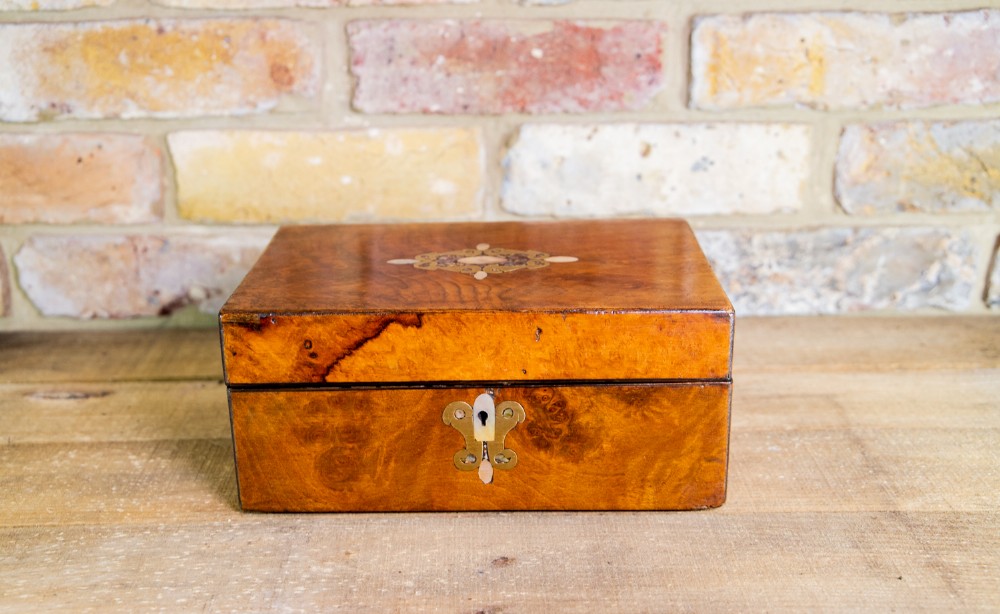 Figured Walnut Table Box 1870
