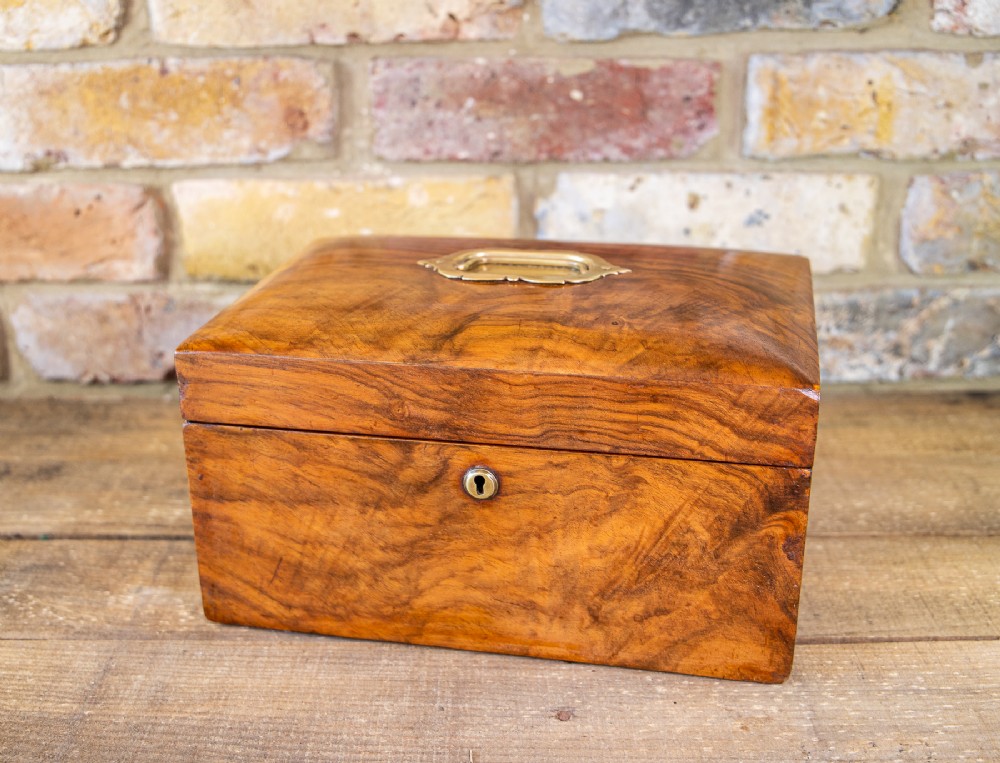 Figured Walnut Ladies Box 1880