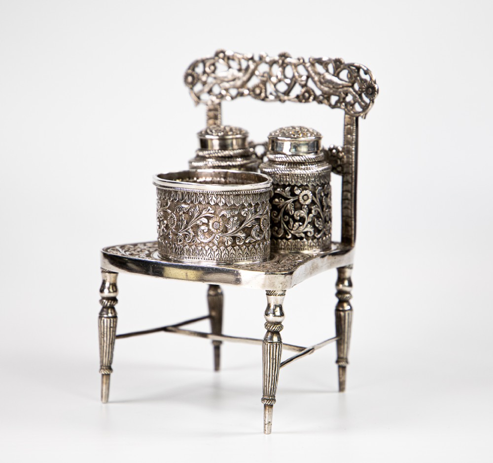 Anglo Indian Colonial Silver Condiment Set Of Chair Kutch 1910 412 gms