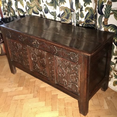 OAK COFFER - ADDITIONAL PHOTO 1