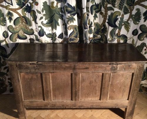 OAK COFFER - ADDITIONAL PHOTO 4