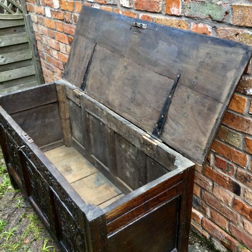 OAK COFFER - ADDITIONAL PHOTO 6