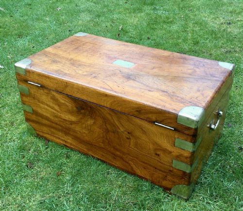 Military/campaign Chest