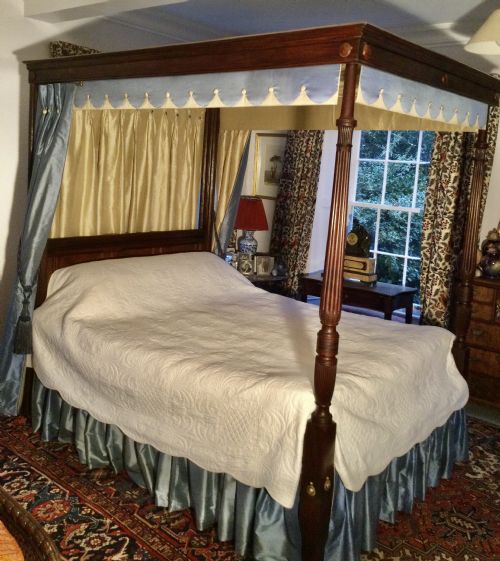 Four Poster Bed