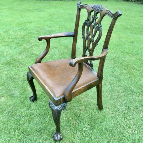 SET OF SIX CHIPPENDALE STYLE MAHOGANY CHAIRS - ADDITIONAL PHOTO 6