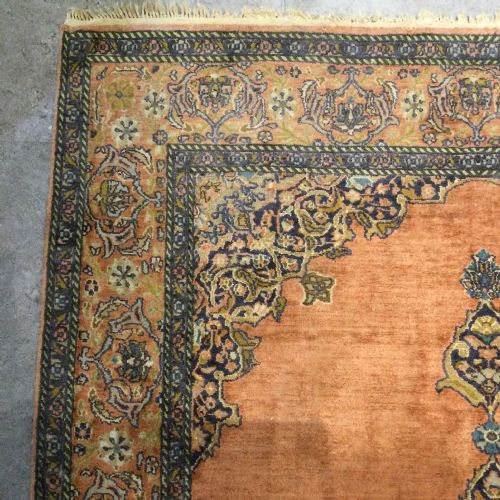 PERSIAN RUG - ADDITIONAL PHOTO 3