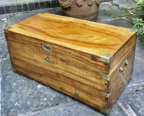 Camphor Trunk/chest