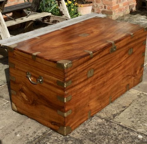 CAMPHOR TRUNKCHEST - ADDITIONAL PHOTO 1