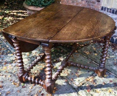 OAK GATE LEG TABLE - ADDITIONAL PHOTO 1