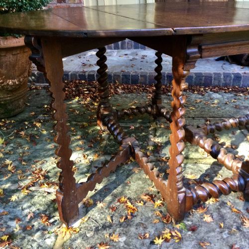 OAK GATE LEG TABLE - ADDITIONAL PHOTO 4