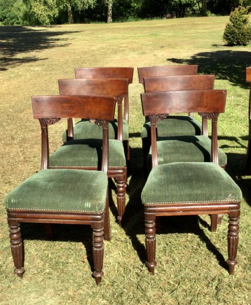A SET OF 6 MAHOGANY DINING CHAIRS - ADDITIONAL PHOTO 2