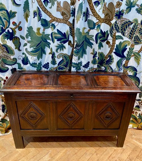 Oak Coffer