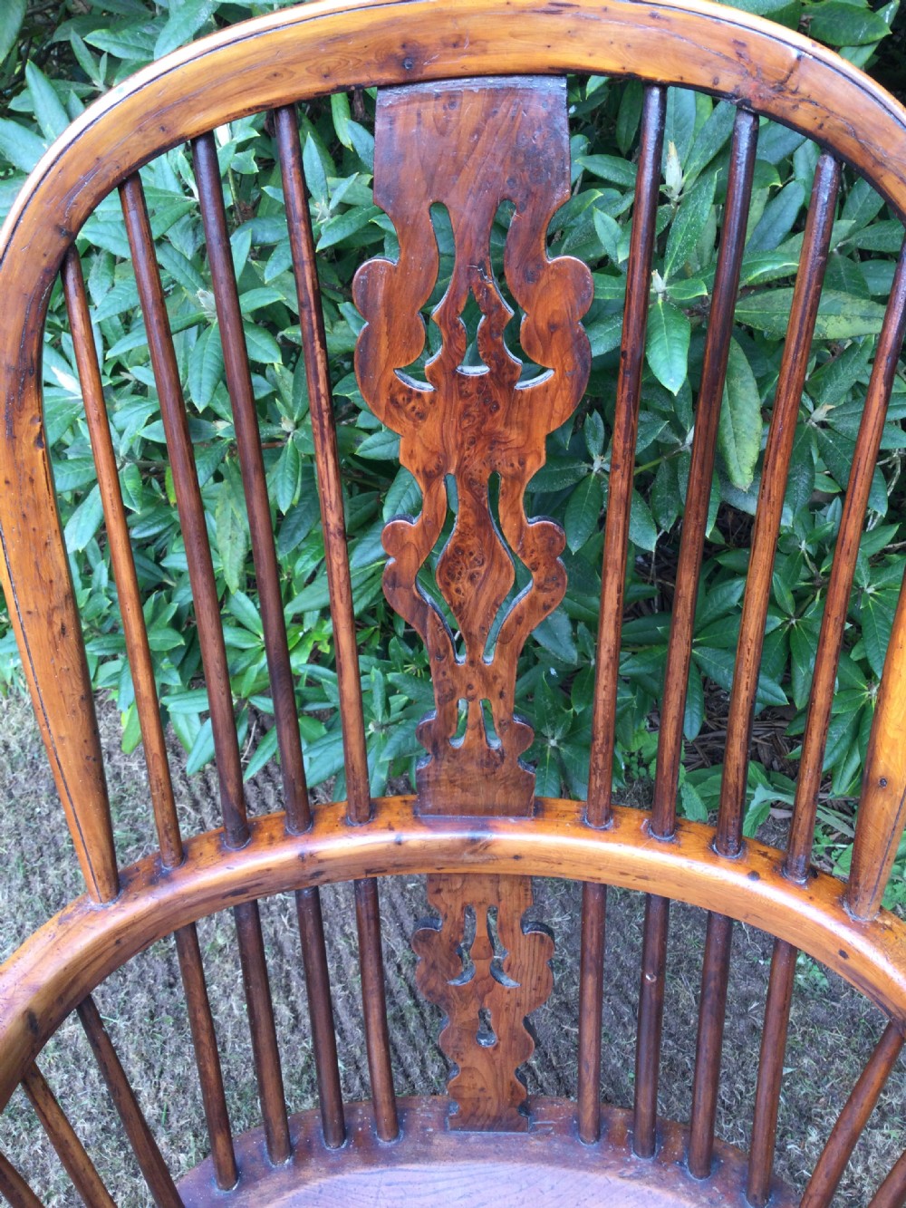 Yew wood Windsor chair View III