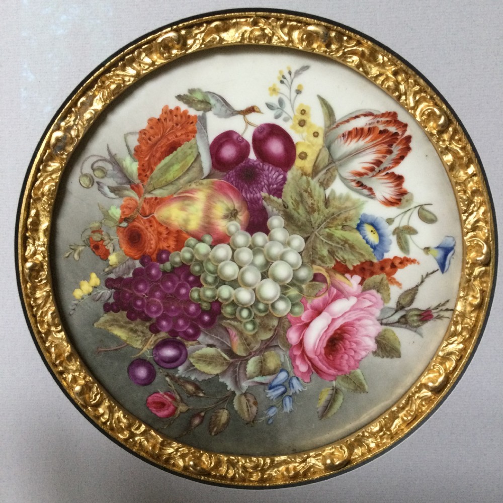 Porcelain plaque