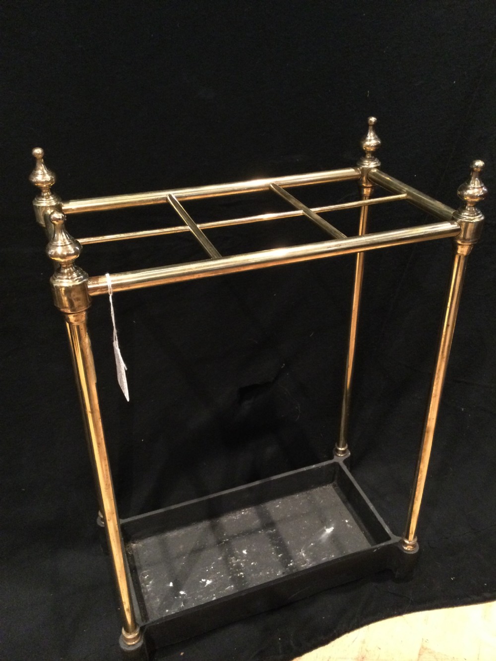 Stick stand View II