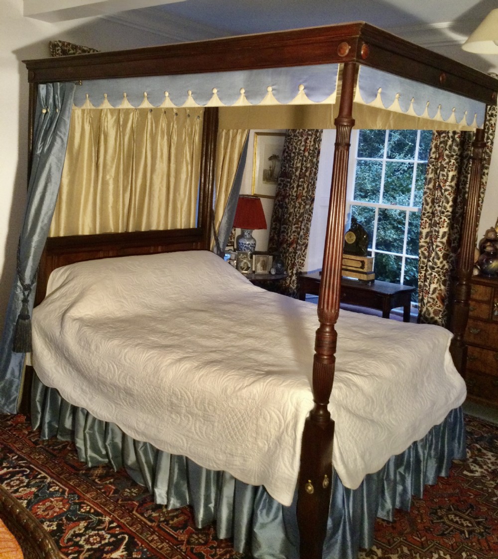 Four poster bed