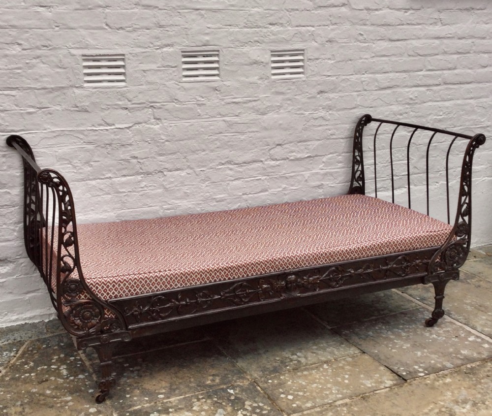 Cast iron French daybed