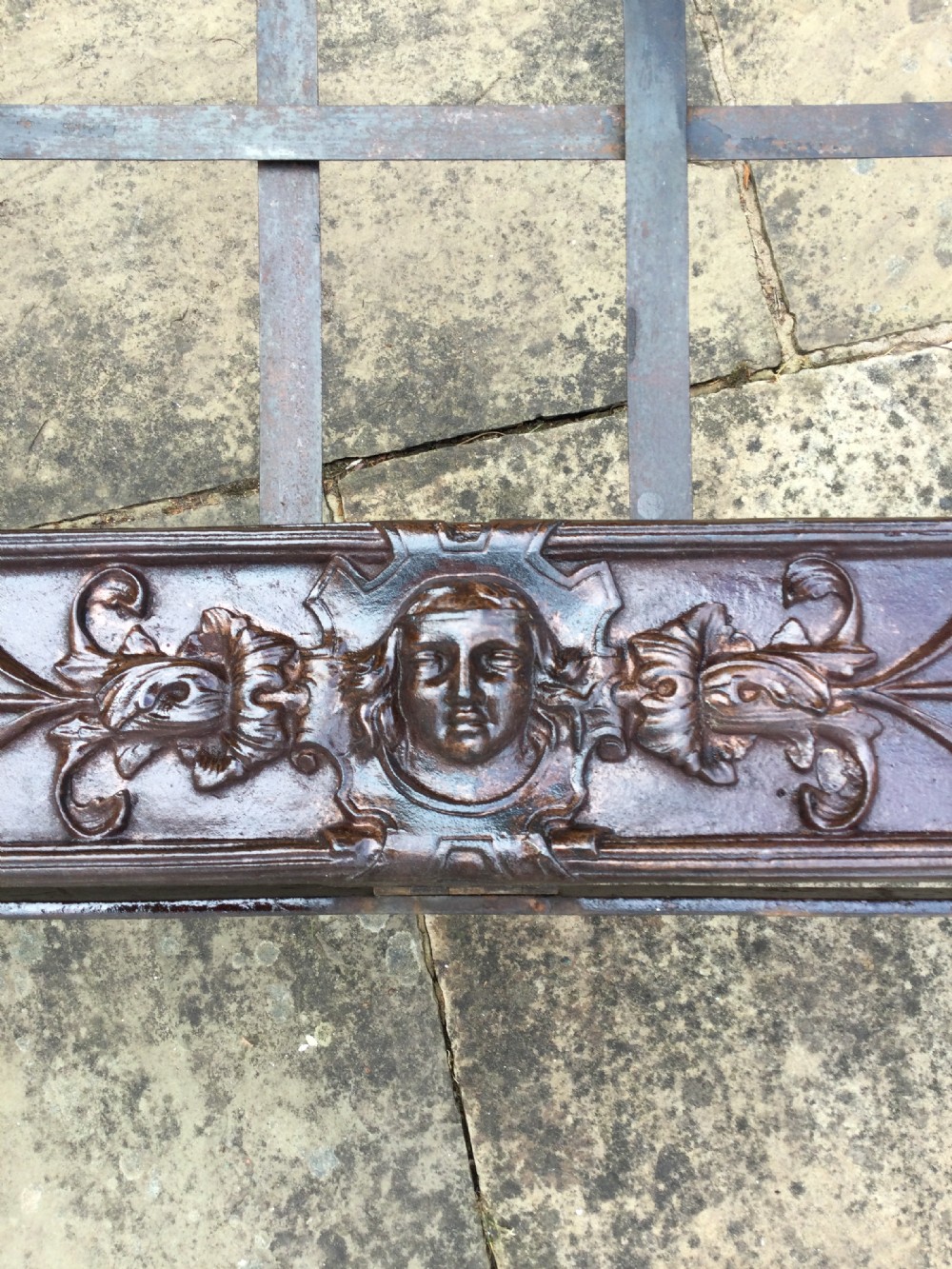 Cast iron French daybed View XI