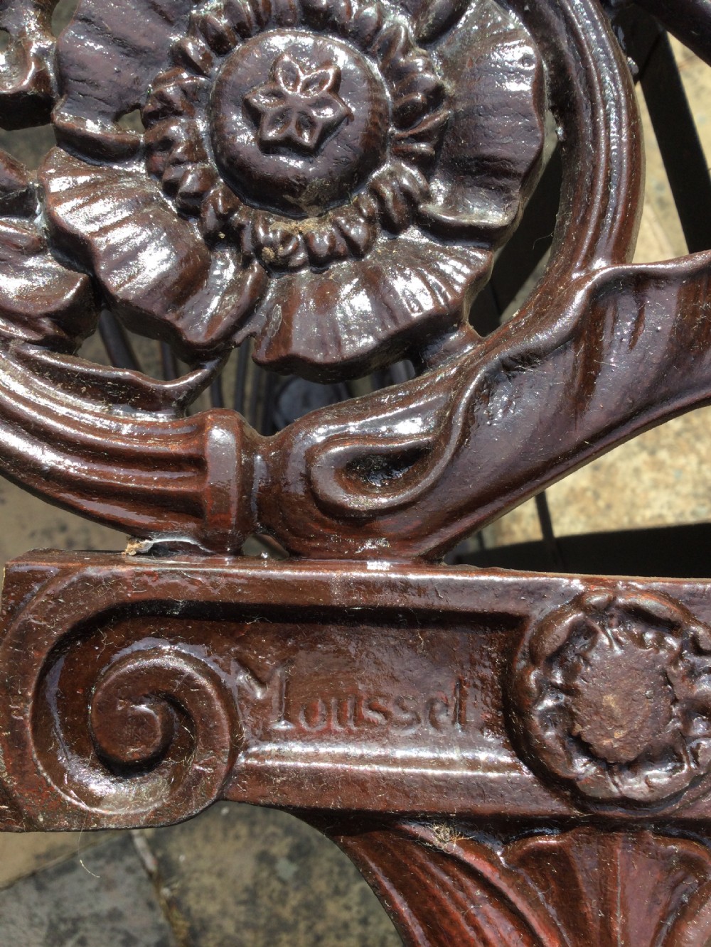 Cast iron French daybed View XIII