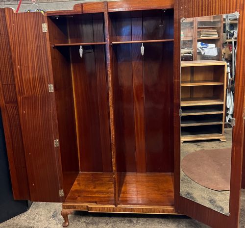 ART DECO BREAKFRONT TRIPLE WARDROBE 1920S 1930S - ADDITIONAL PHOTO 5