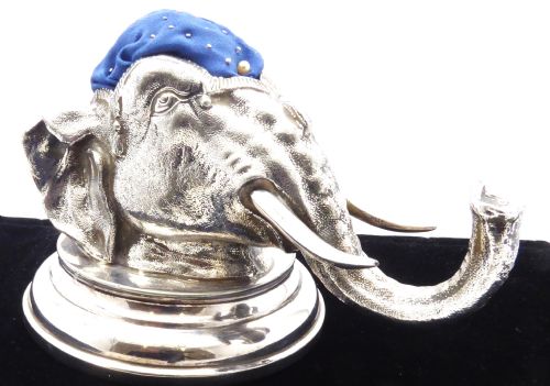 STUNNING LARGE SILVER ELEPHANT HEAD PIN CUSHION - ADDITIONAL PHOTO 1