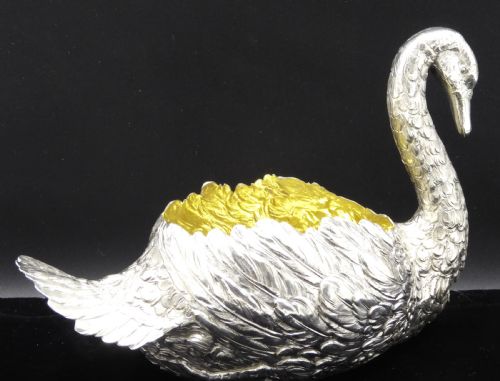 LARGE STUNNING SILVER SWAN CENTER PIECE - ADDITIONAL PHOTO 4