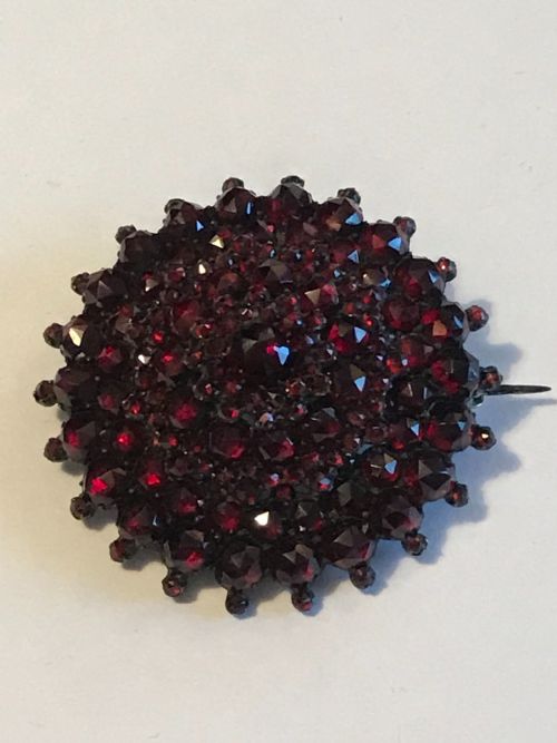 BOHEMIAN GARNET VICTORIAN BROOCH - ADDITIONAL PHOTO 2