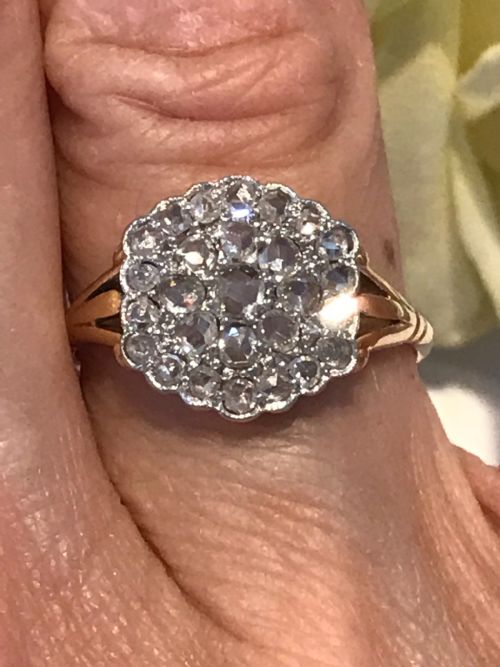 ANTIQUE EARLY 20TH CENTURY DIAMOND CLUSTER RING - ADDITIONAL PHOTO 3