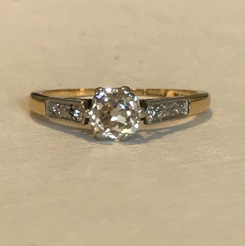 AN OLD CUT DIAMOND PLATINUM 18CT GOLD RING - ADDITIONAL PHOTO 1