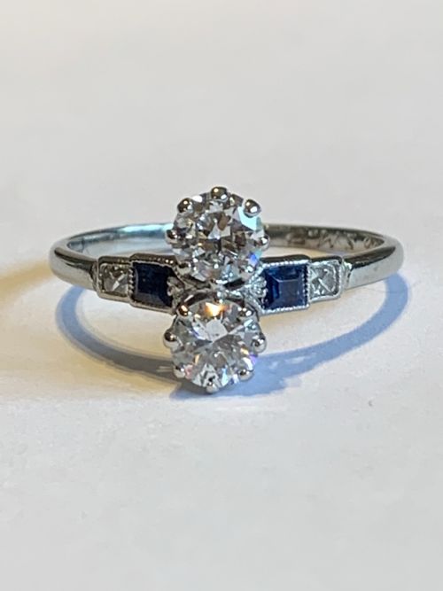 DIAMOND AND SAPPHIRE ART DECO RING - ADDITIONAL PHOTO 3