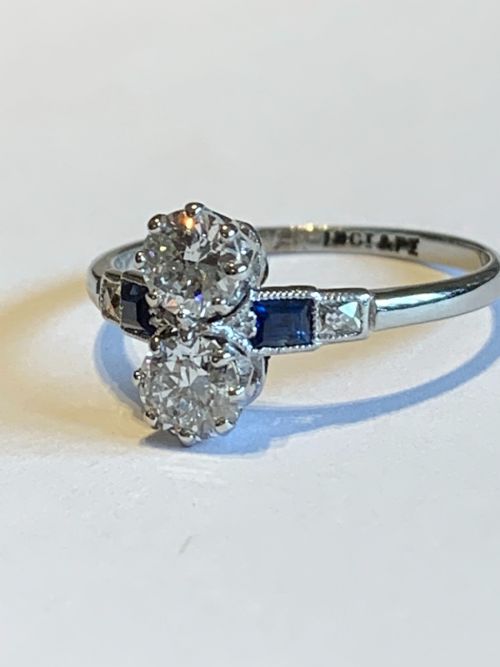 DIAMOND AND SAPPHIRE ART DECO RING - ADDITIONAL PHOTO 4
