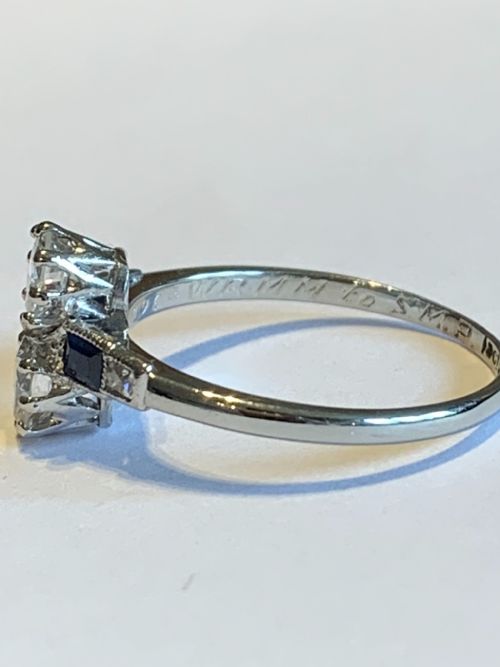 DIAMOND AND SAPPHIRE ART DECO RING - ADDITIONAL PHOTO 5