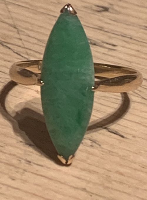 JADEITE MARQUISE SHAPED 1930S 18CT GOLD RING - ADDITIONAL PHOTO 3