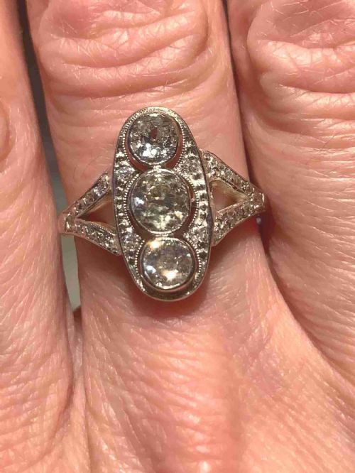 DIAMOND ANTIQUE PANEL RING - ADDITIONAL PHOTO 7