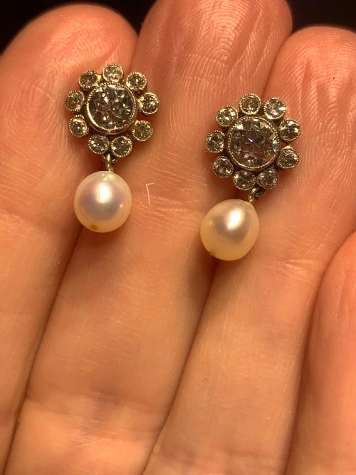 NATURAL PEARL AND 25CT DIAMOND EARRINGS - ADDITIONAL PHOTO 1