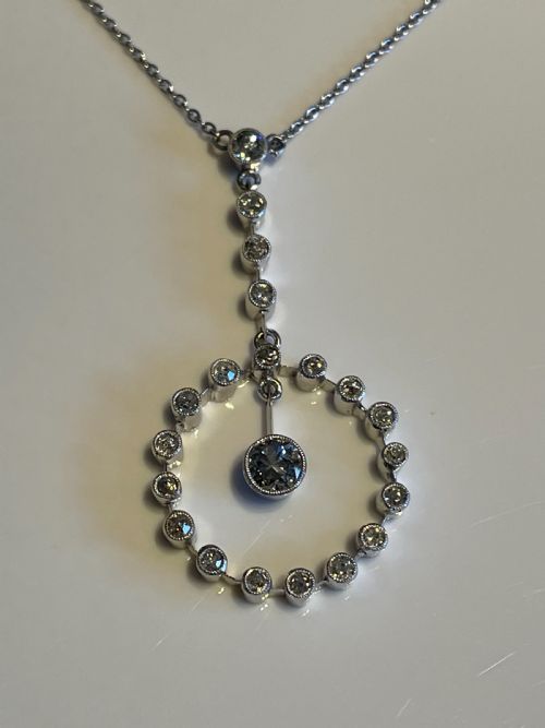 EDWARDIAN DIAMOND AND PLATINUM NECKLACE - ADDITIONAL PHOTO 5
