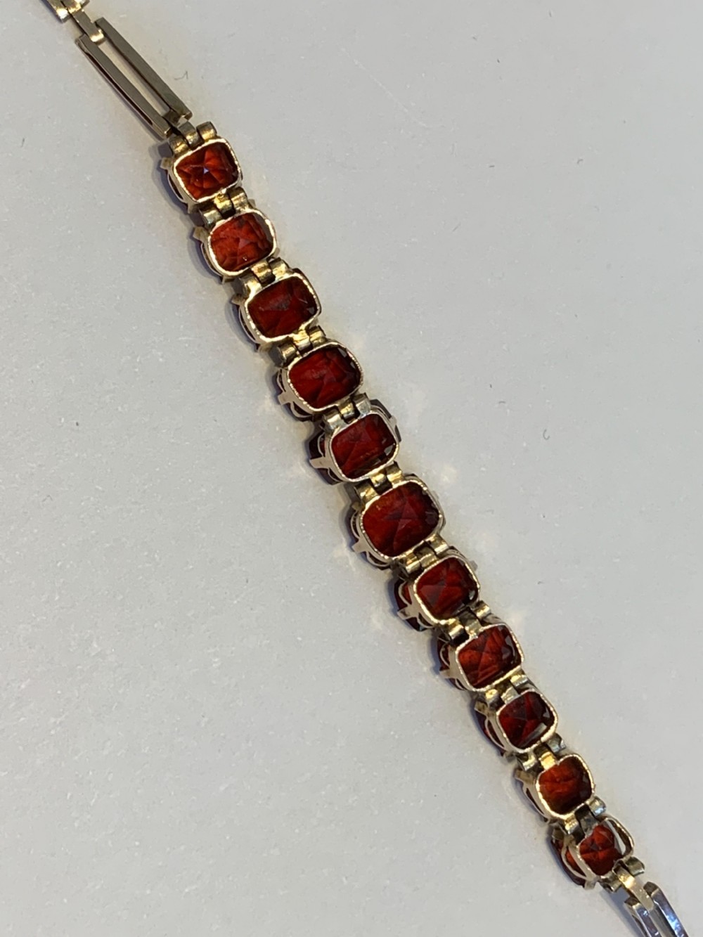 Edwardian 9ct Gold Garnet Bracelet View VI