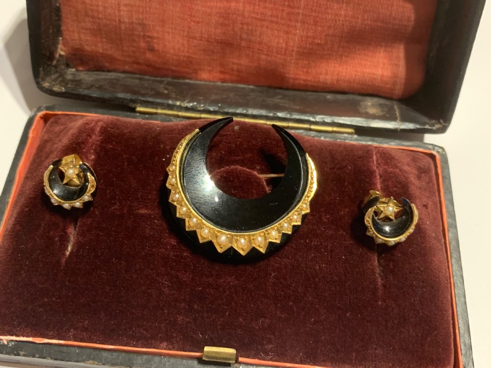 Victorian Crescent Moon and Star Jet Earring and Brooch Set