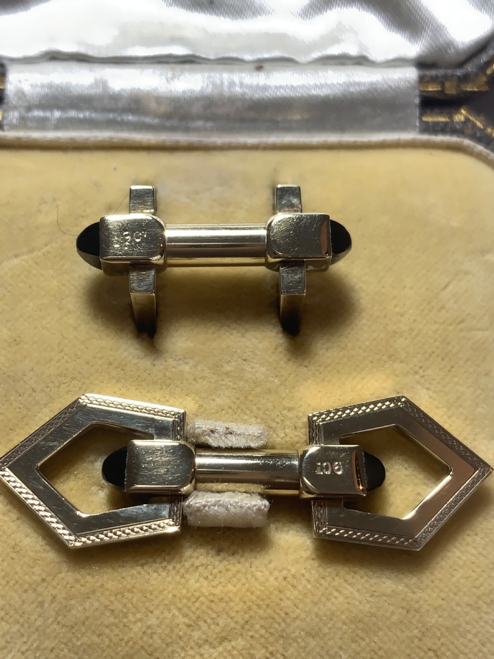 Art Deco 9ct Gold Onyx Cufflinks View V