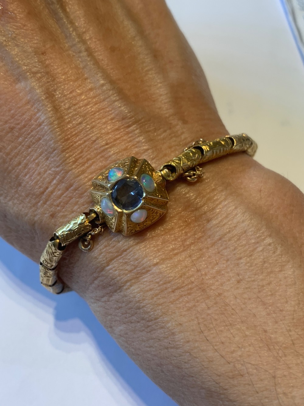 Victorian 18ct Gold  Ceylon Sapphire and Opal Bracelet View III