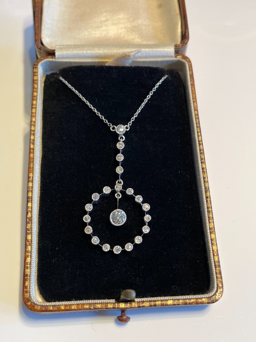 Edwardian Diamond and Platinum Necklace