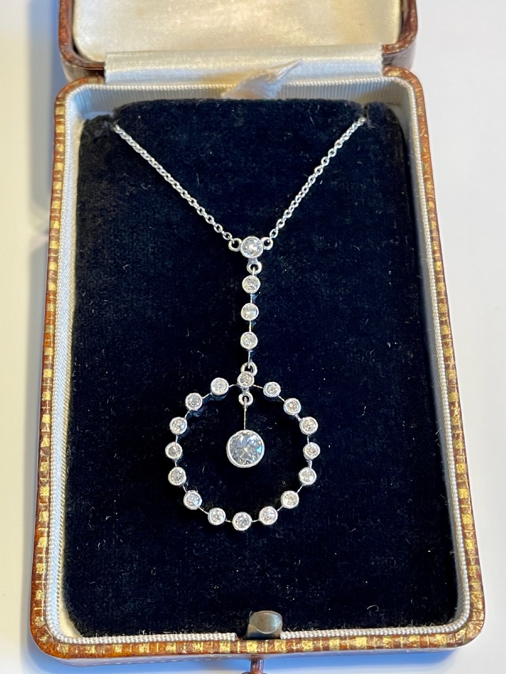 Edwardian Diamond and Platinum Necklace View III